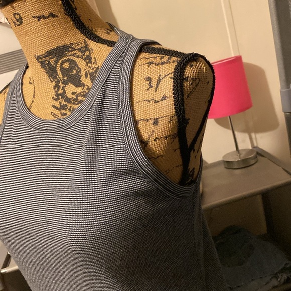 AMERICAN EAGLE tank top size women’s medium - Picture 5 of 8